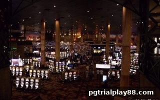 CSGO真人玩法革新：pg电子试玩网为策略竞猜注入新活力