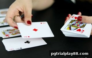 血战麻将战术进化与返利收益解析：pg电子试玩网深度指南